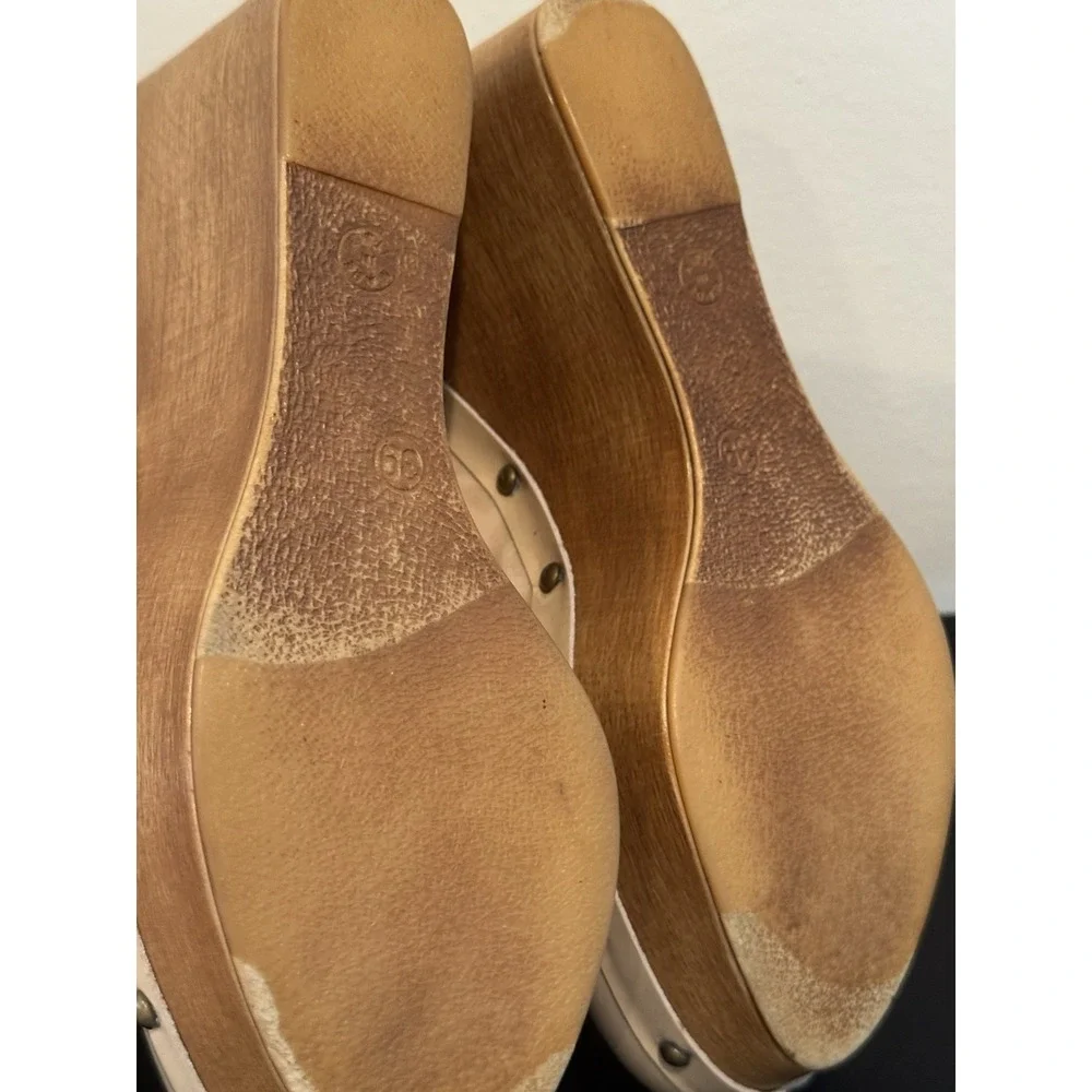 Penelope Chilvers Patent Leather Wedge Clogs Cream Anthropologie 39 8/8.5 $225